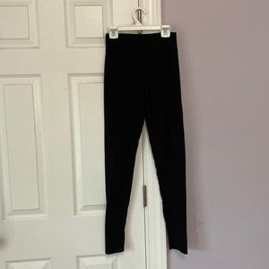 Black leggings
